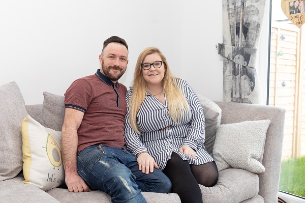 Engaged couple move to Chinnor with Help to Buy–and hail garden and larger space!